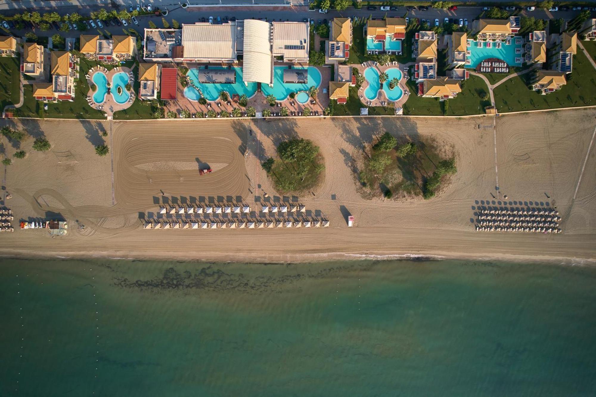 Mediterranean Village Hotel & Spa Paralía Dış mekan fotoğraf